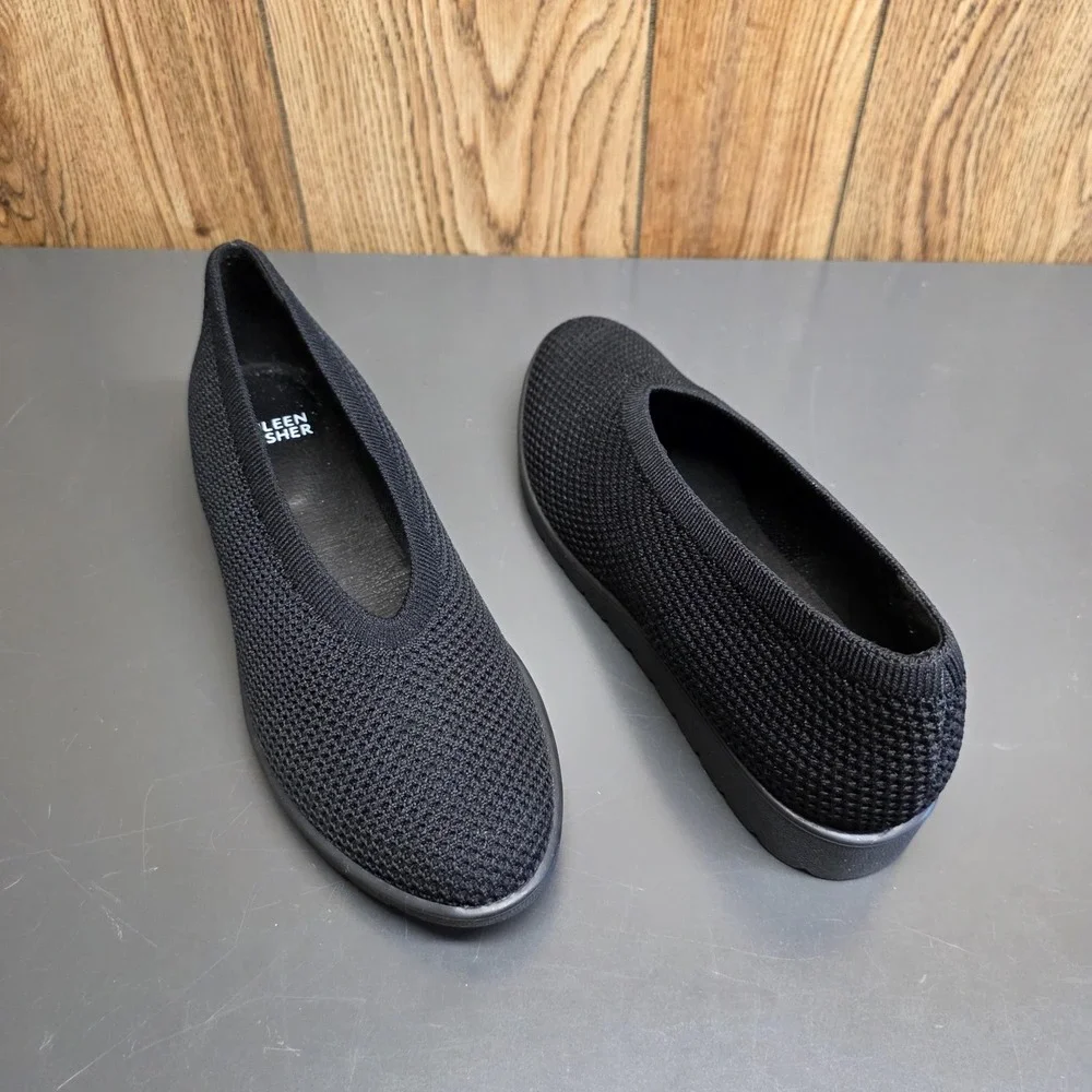 Eileen Fisher textured upper office